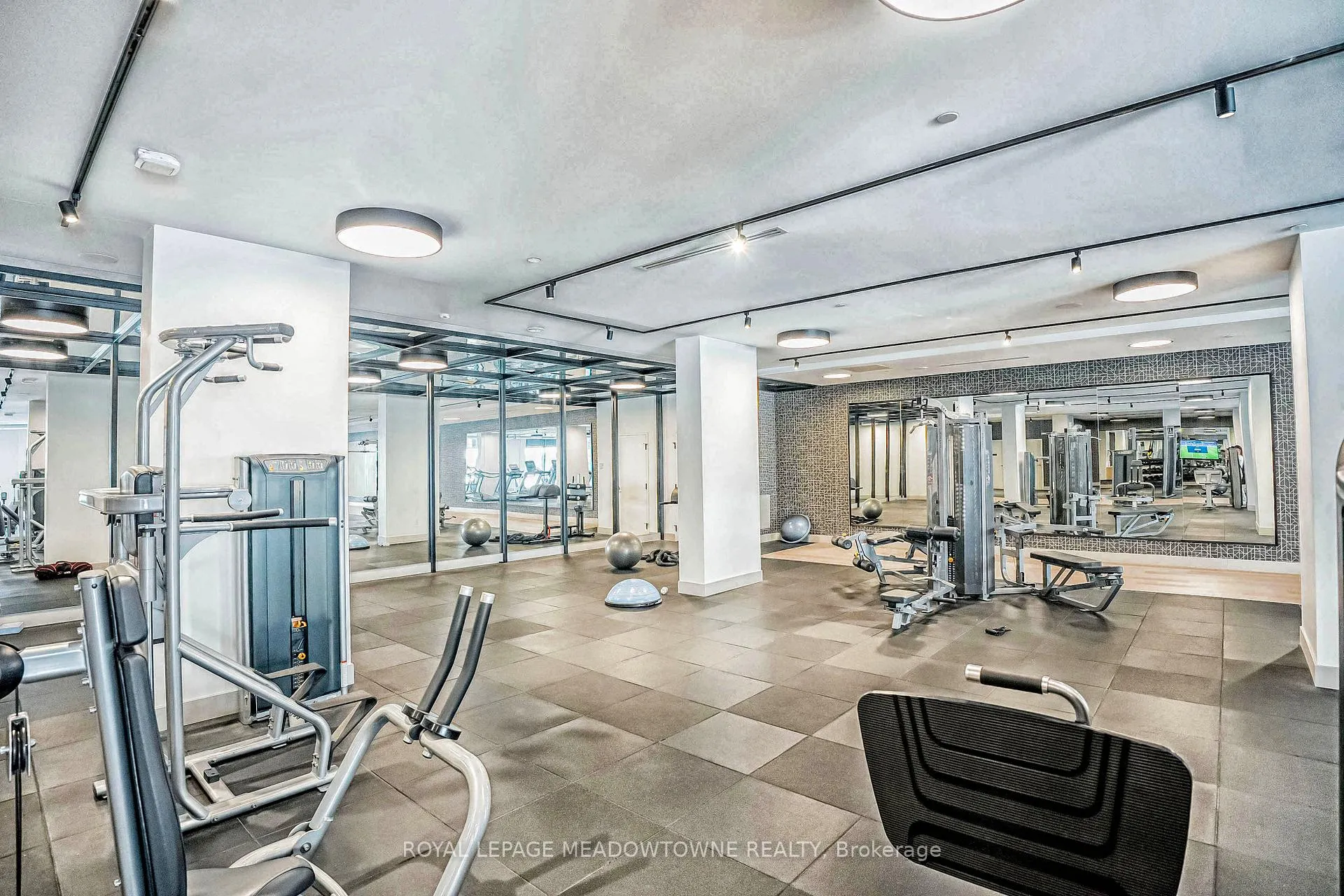 Photo 61 of Unit 1102, 130 River Street, Toronto, Regent Park — HOMEH