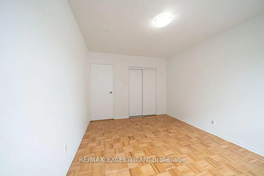 Photo 3 of Unit 53, 2049 Prospect Street, Burlington, Brant — HOMEH