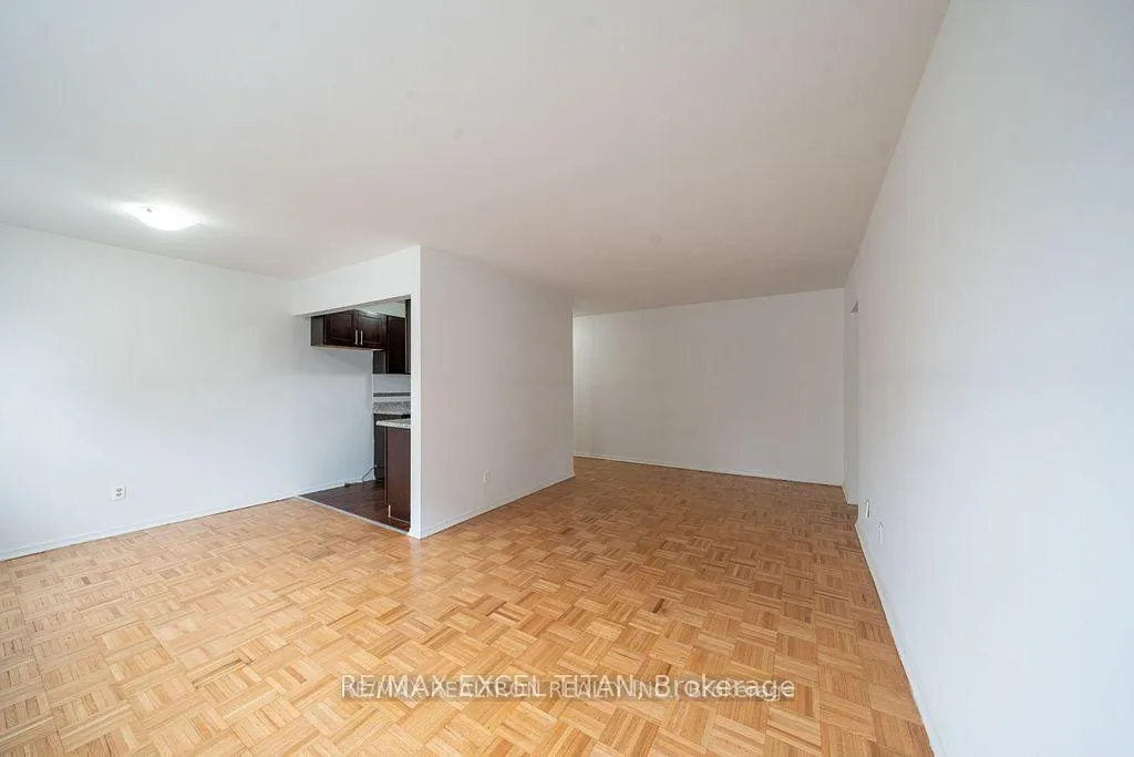 Photo 5 of Unit 53, 2049 Prospect Street, Burlington, Brant — HOMEH