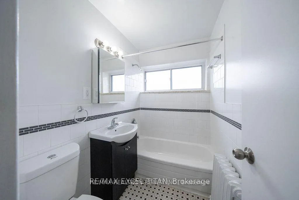 Photo 7 of Unit 53, 2049 Prospect Street, Burlington, Brant — HOMEH
