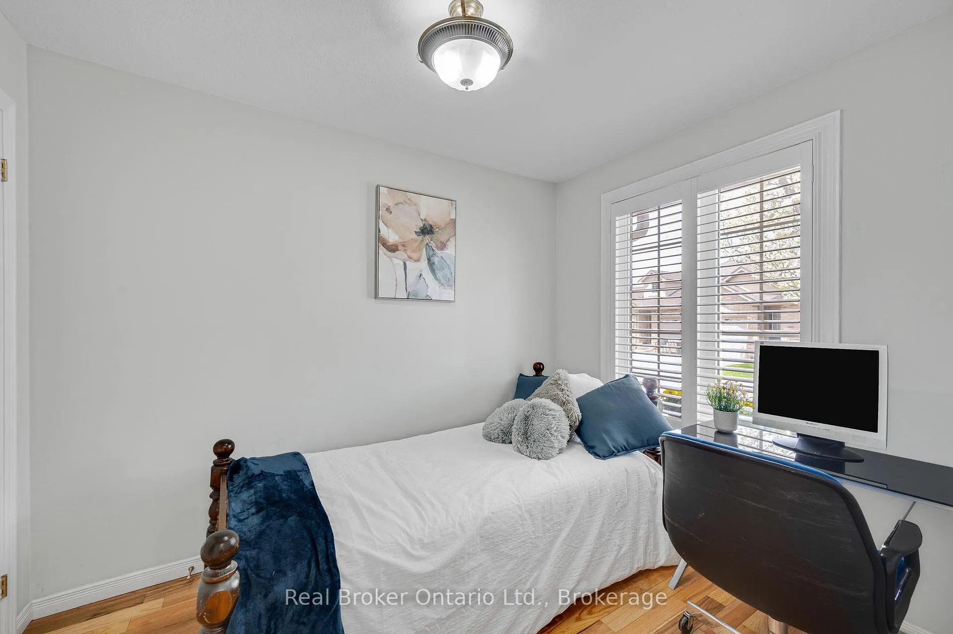Photo 14 of Unit 17, 751 Rymal Road W, Hamilton, Carpenter — HOMEH