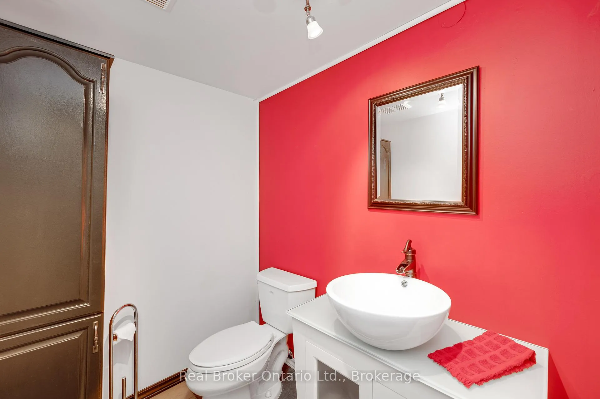 Photo 19 of Unit 17, 751 Rymal Road W, Hamilton, Carpenter — HOMEH
