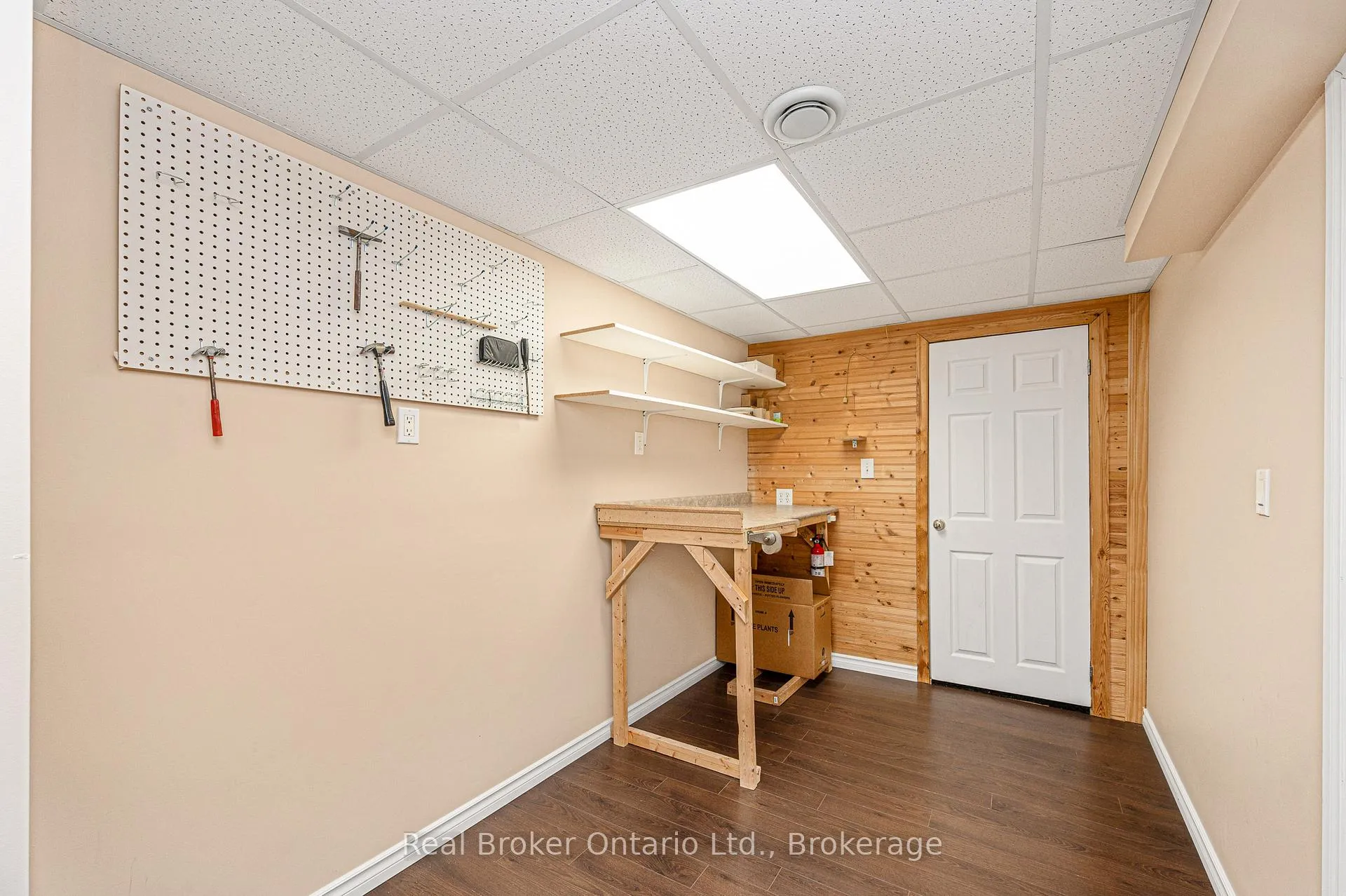 Photo 23 of Unit 17, 751 Rymal Road W, Hamilton, Carpenter — HOMEH
