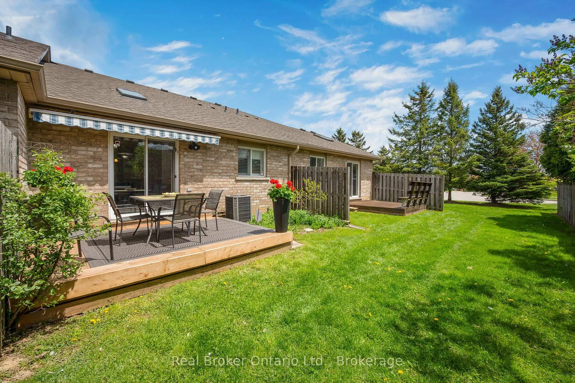 Photo 25 of Unit 17, 751 Rymal Road W, Hamilton, Carpenter — HOMEH