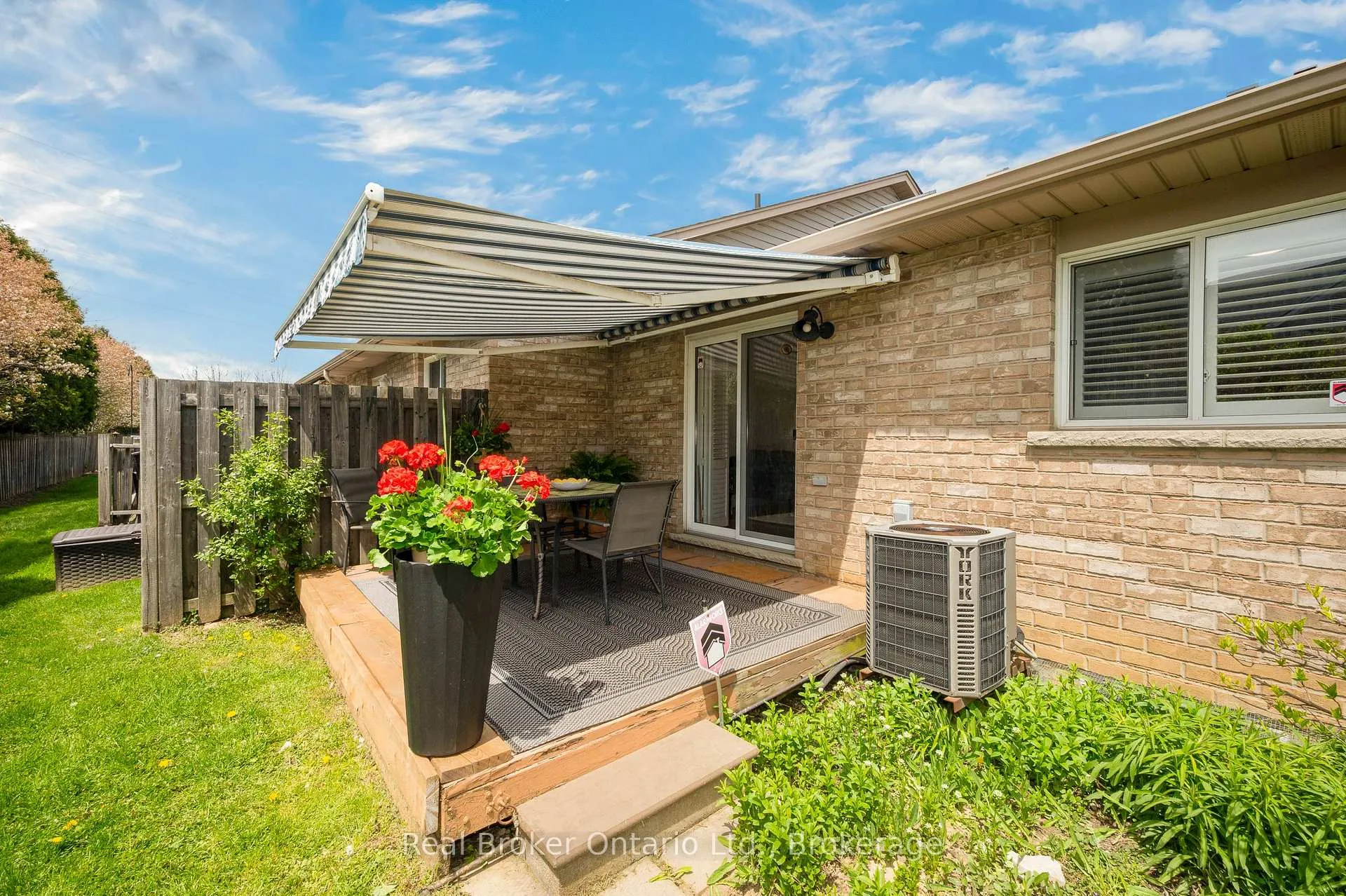 Photo 30 of Unit 17, 751 Rymal Road W, Hamilton, Carpenter — HOMEH