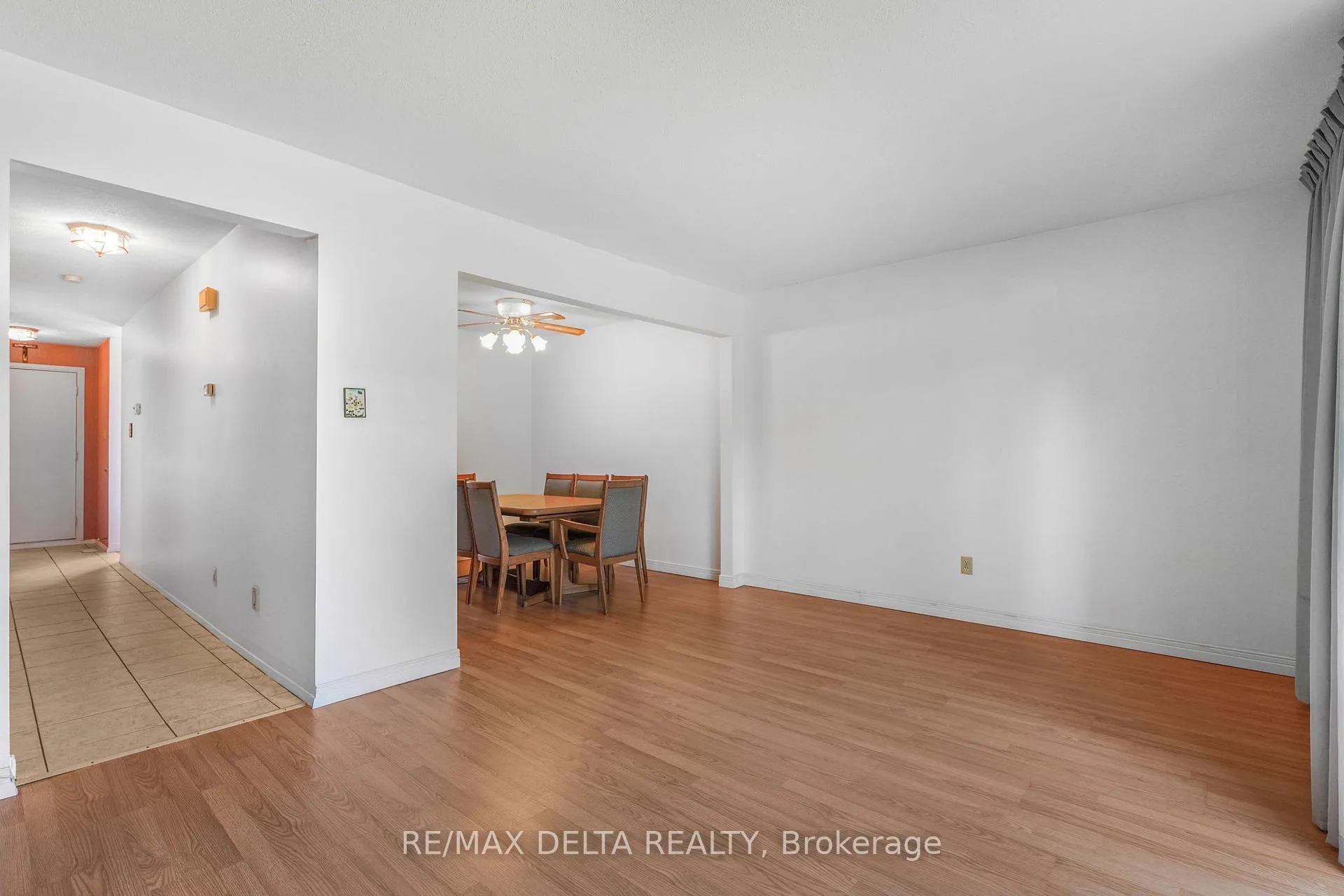 Photo 5 of Unit 68, 890 Cahill Drive, Ottawa, Hunt Club — HOMEH
