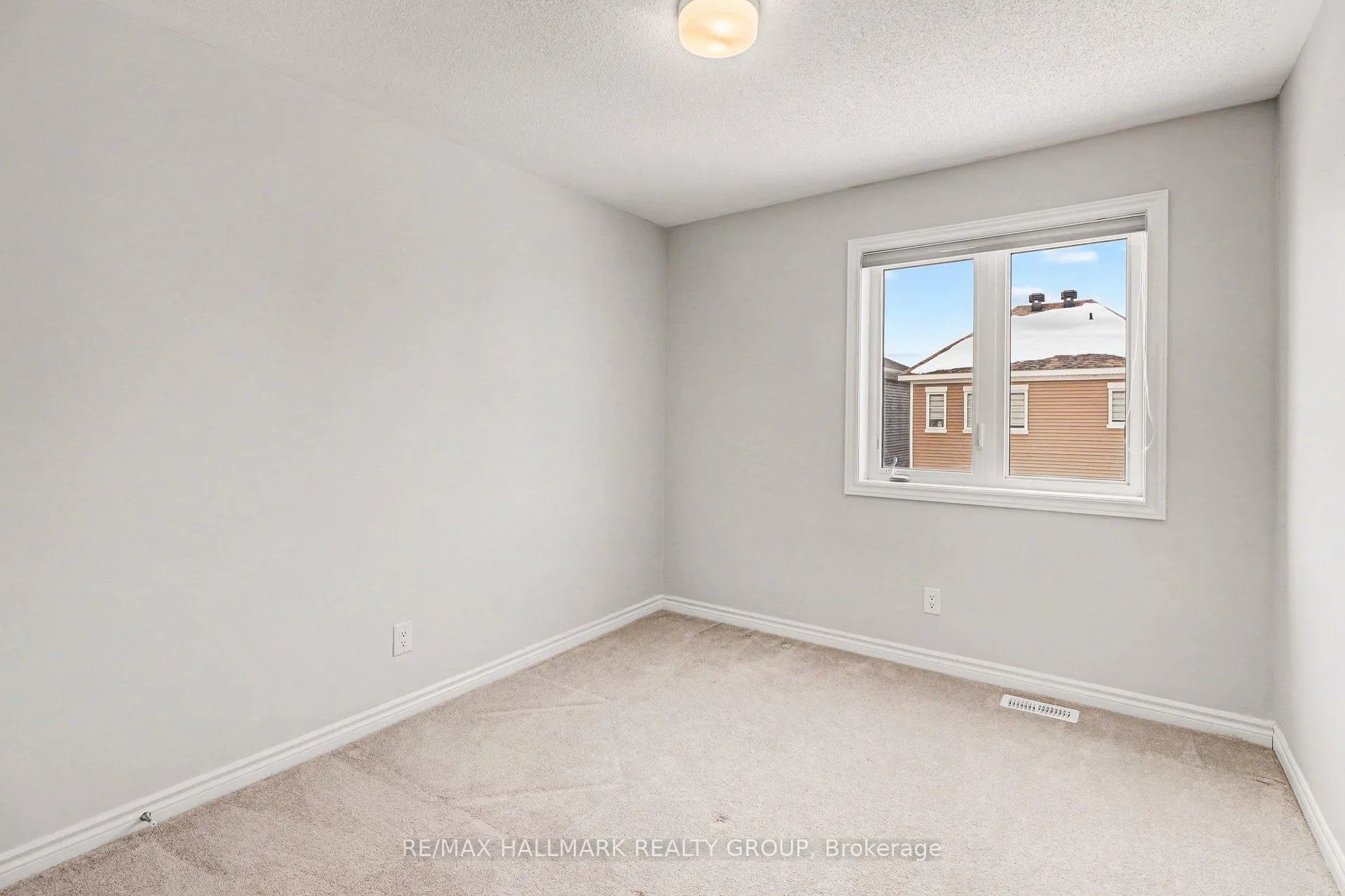 Photo 25 of 513 Catleaf Row, Ottawa, Avalon West — HOMEH