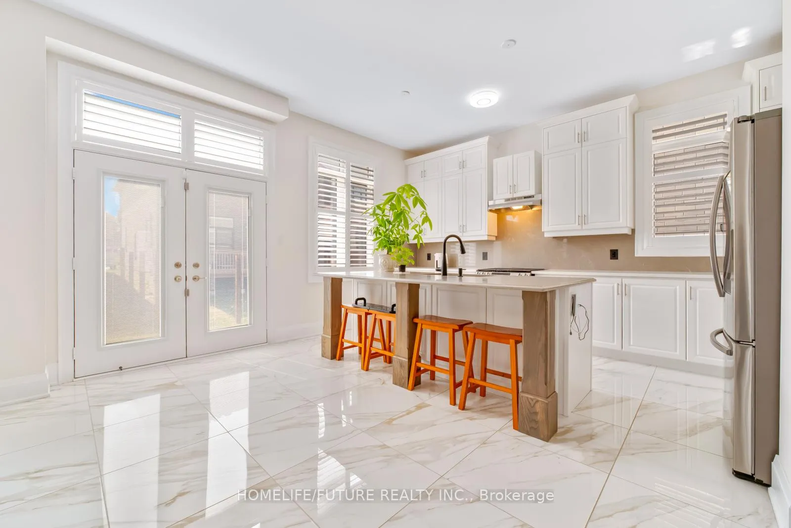 Photo 11 of 14 Nigh Drive, Markham, Middlefield — HOMEH