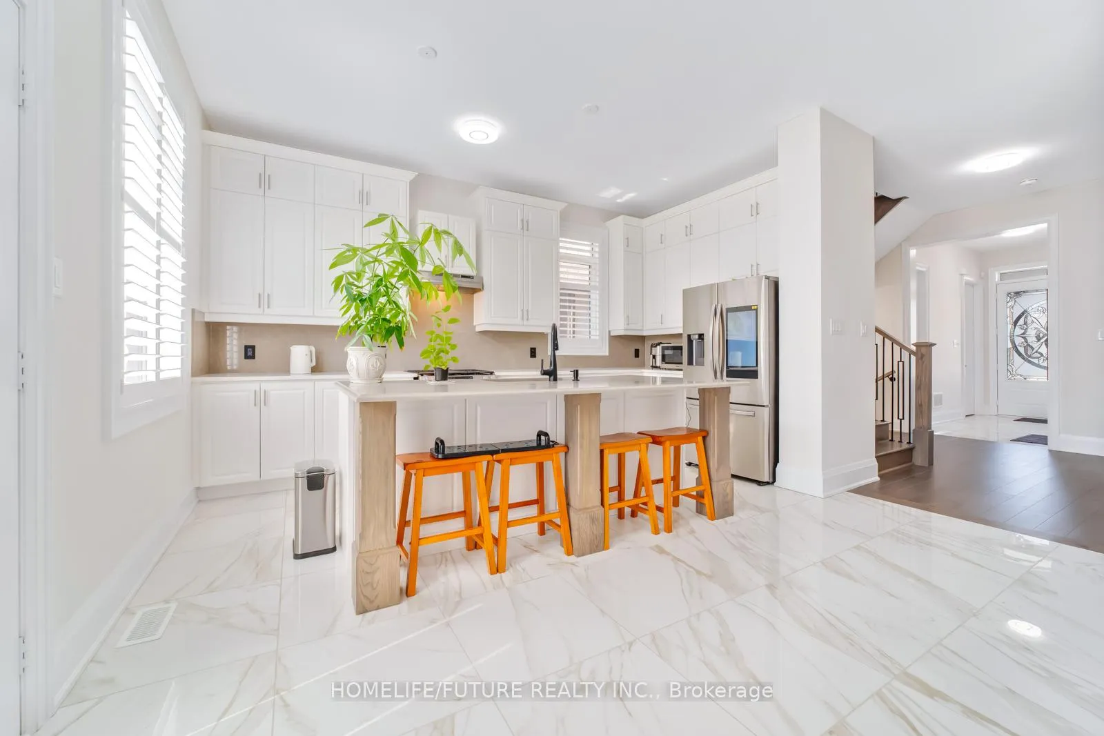 Photo 12 of 14 Nigh Drive, Markham, Middlefield — HOMEH