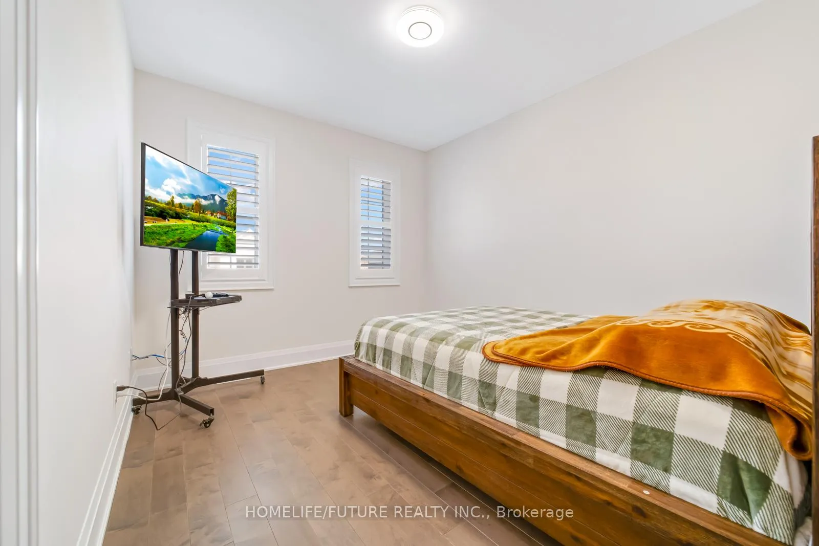 Photo 31 of 14 Nigh Drive, Markham, Middlefield — HOMEH