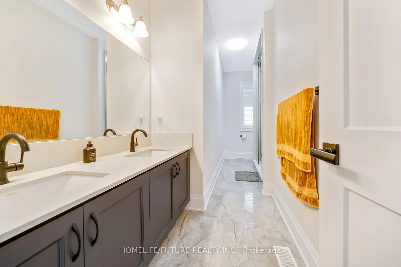 Photo 35 of 14 Nigh Drive, Markham, Middlefield — HOMEH