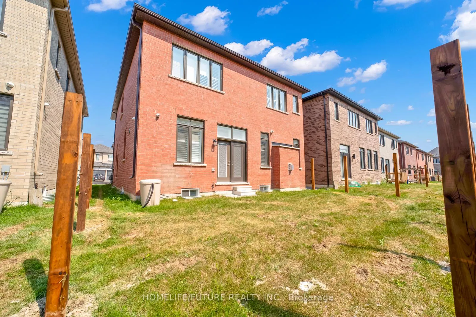 Photo 41 of 14 Nigh Drive, Markham, Middlefield — HOMEH