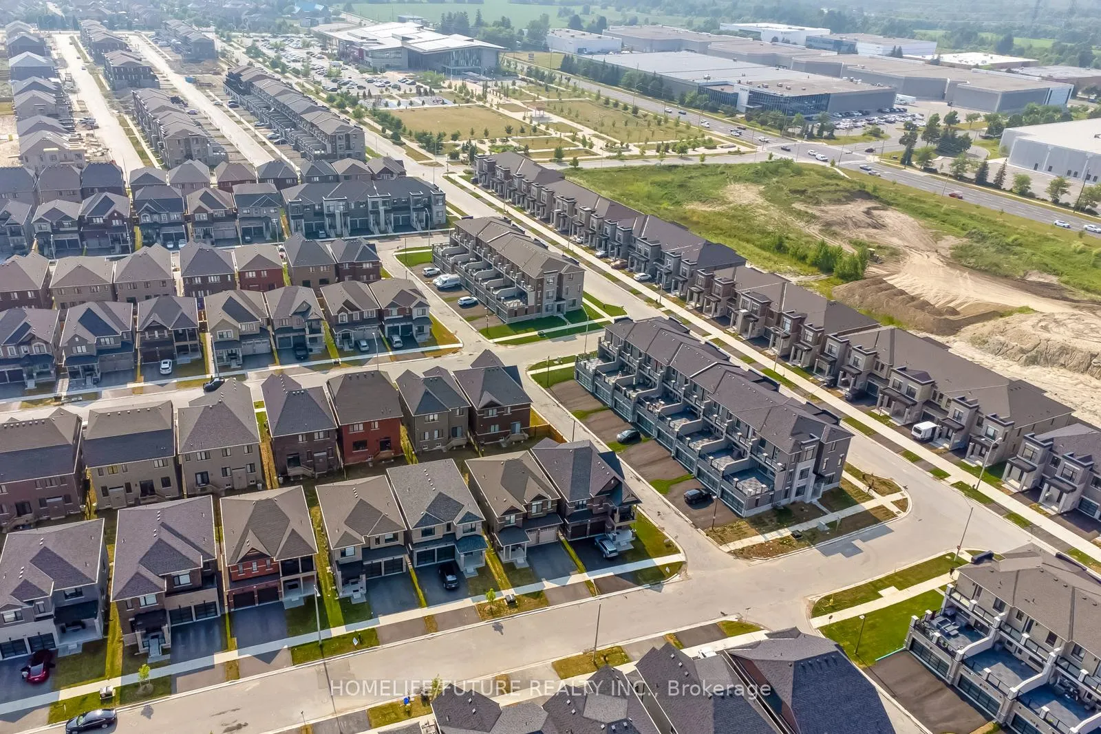 Photo 48 of 14 Nigh Drive, Markham, Middlefield — HOMEH
