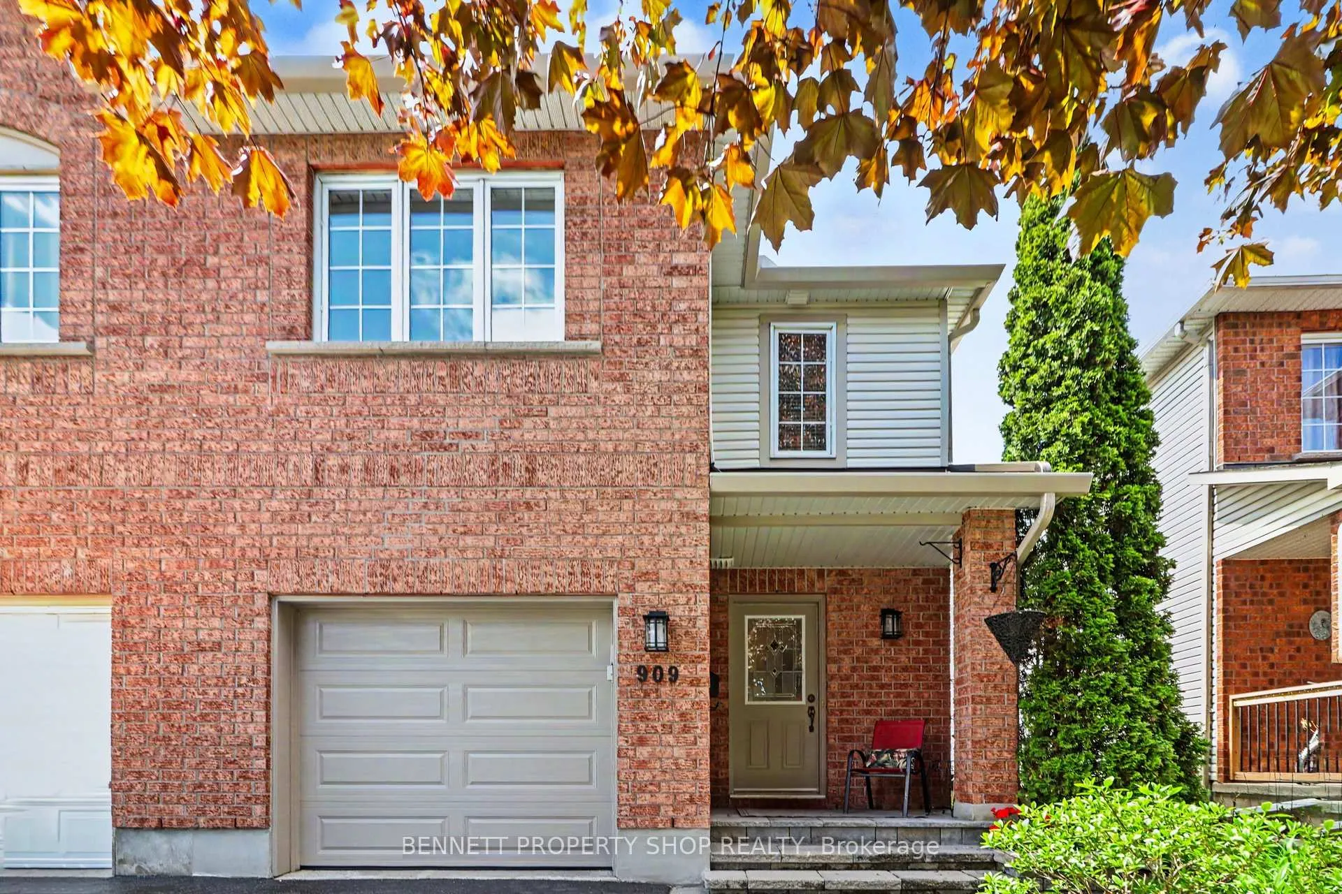Photo 1 of 909 Goose River Avenue, Ottawa, Riverside South/Gloucester Glen — HOMEH