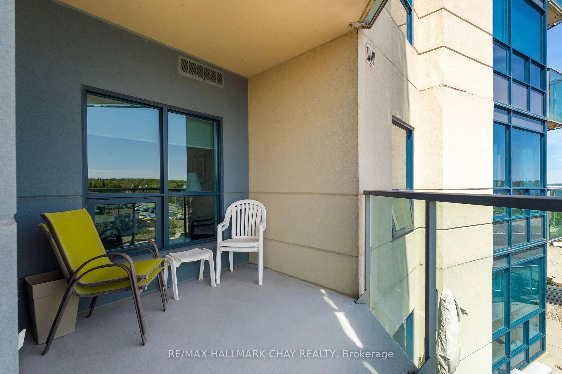 Photo 26 of Unit 410, 37 Ellen Street, Barrie, City Centre — HOMEH