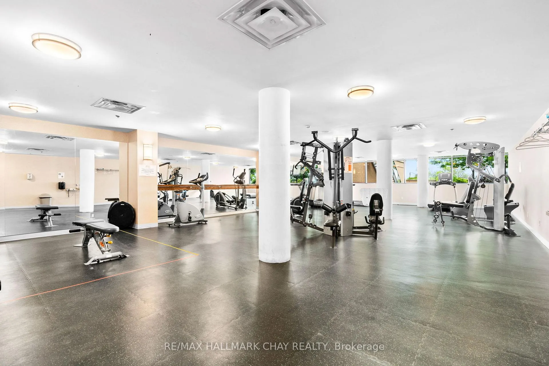 Photo 38 of Unit 410, 37 Ellen Street, Barrie, City Centre — HOMEH
