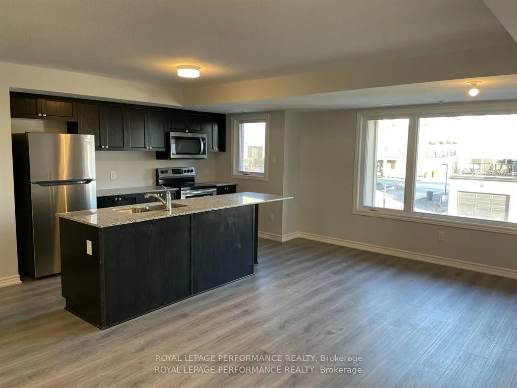 Photo 6 of 704 Kizis Private, Ottawa, CFB Rockcliffe and Area — HOMEH