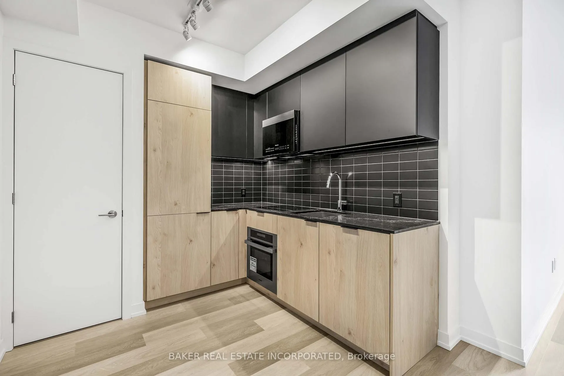 Photo 7 of Unit 928, 28 Eastern Avenue, Toronto, Moss Park — HOMEH