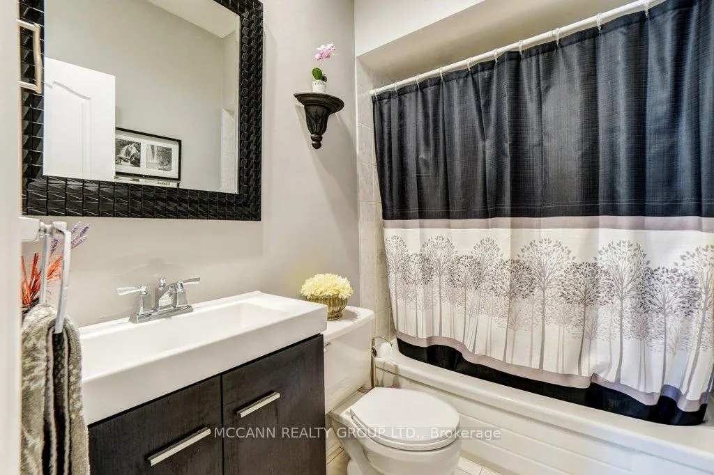 Photo 21 of 21 Fourth Avenue N, Uxbridge — HOMEH
