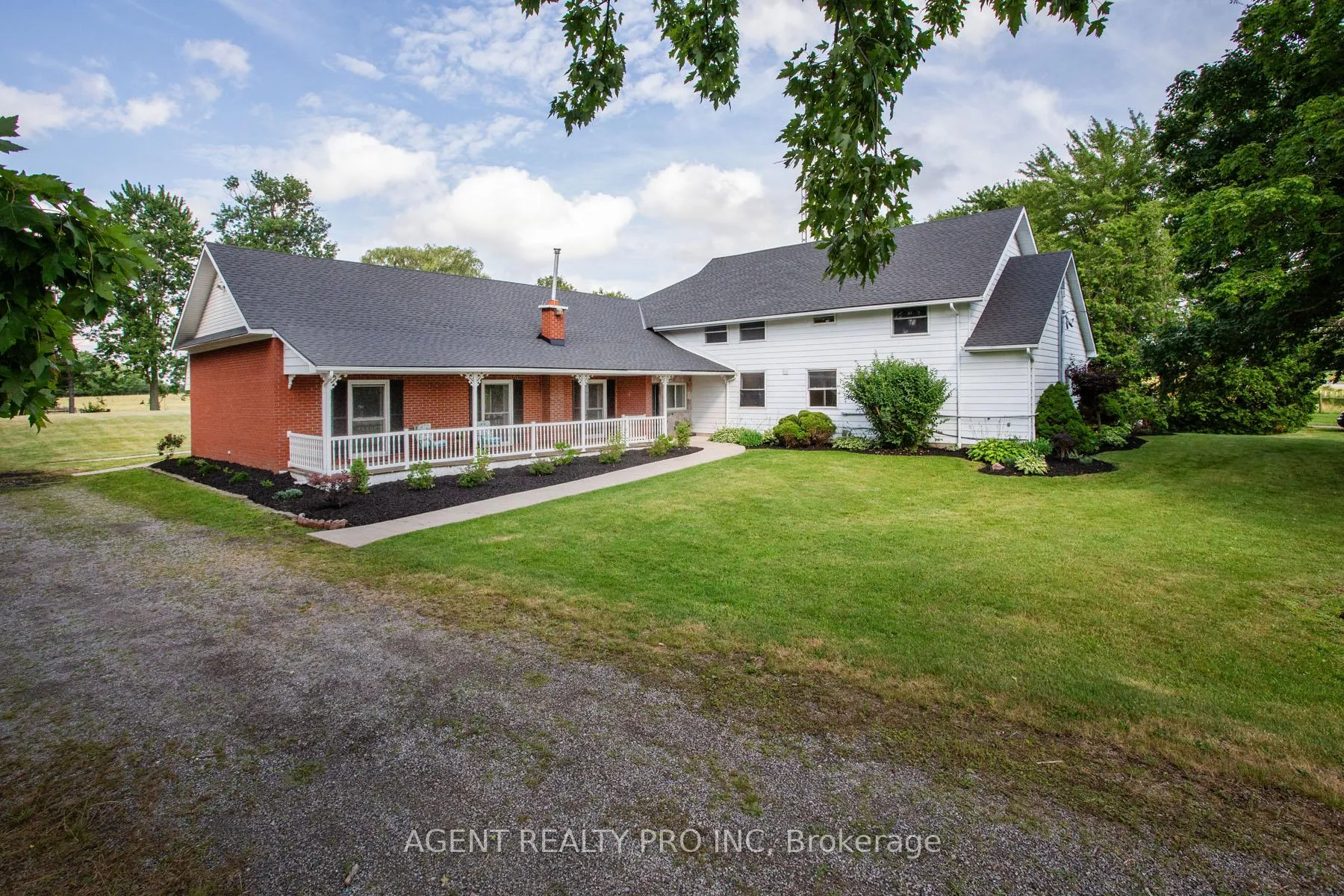 Photo 1 of 24264 Coldstream Road, Middlesex Centre, Rural Middlesex Centre — HOMEH