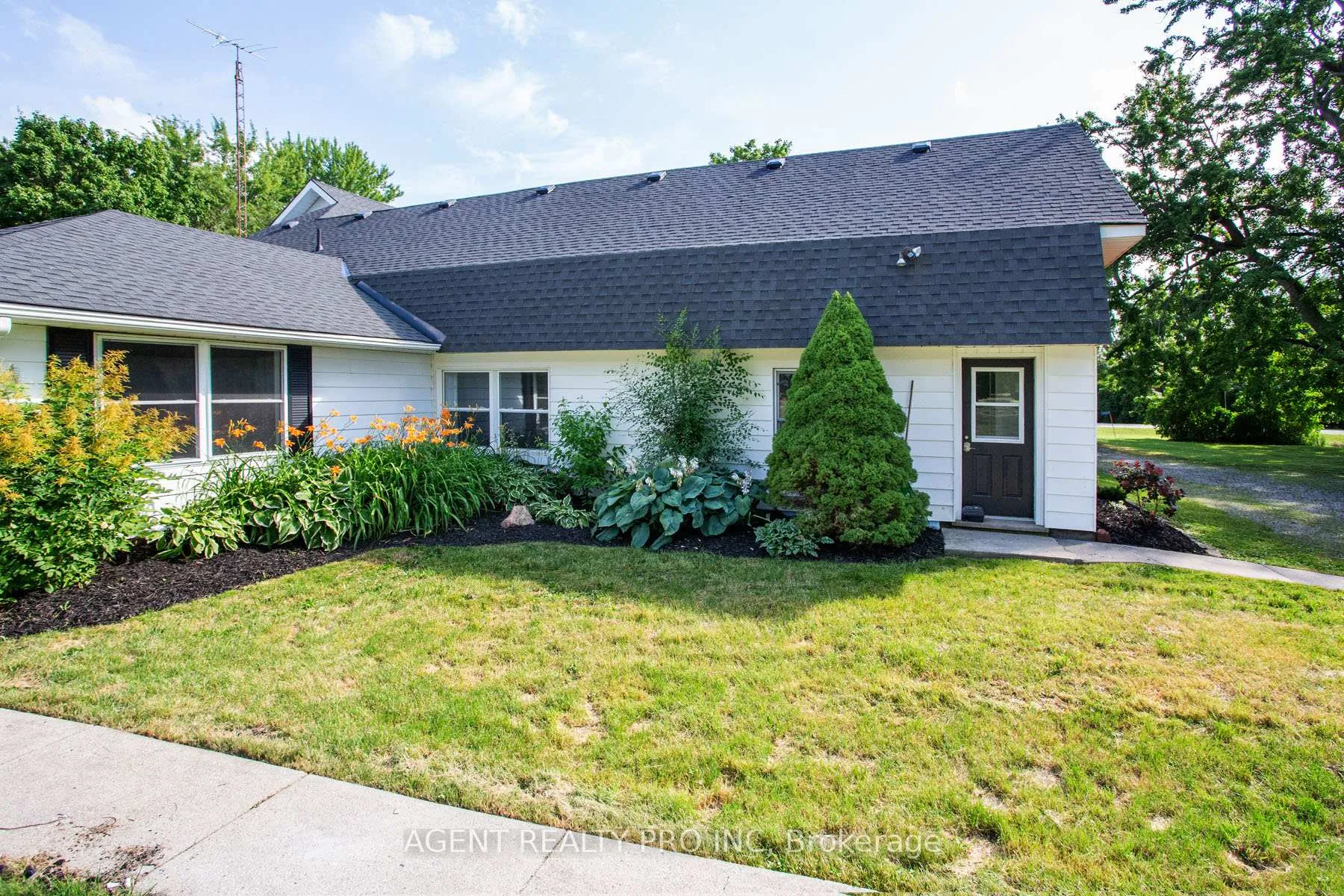 Photo 41 of 24264 Coldstream Road, Middlesex Centre, Rural Middlesex Centre — HOMEH