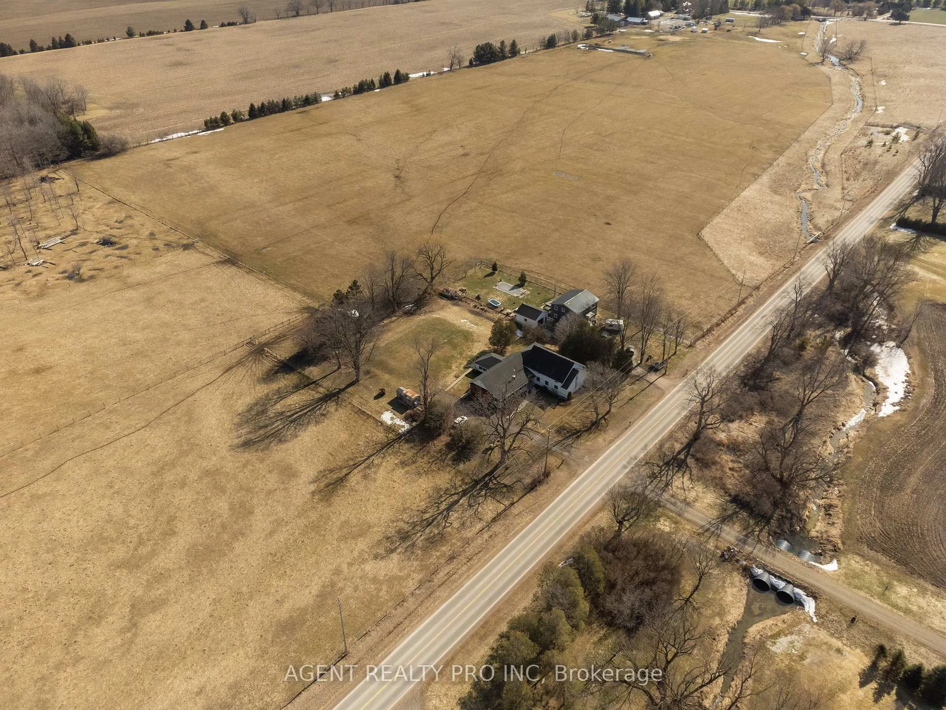 Photo 46 of 24264 Coldstream Road, Middlesex Centre, Rural Middlesex Centre — HOMEH