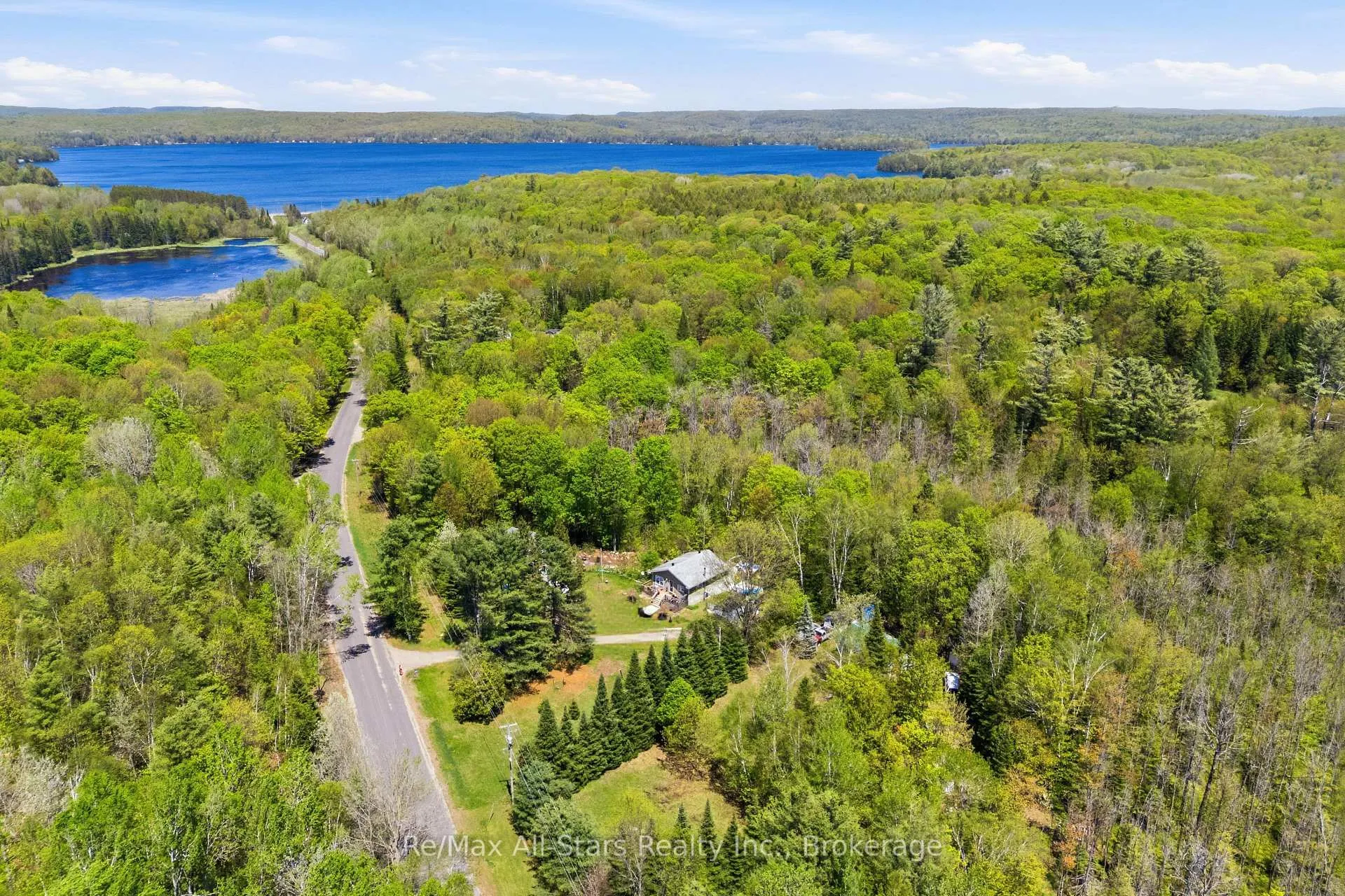 Photo 4 of 2170 Buckslide Road, Algonquin Highlands, Stanhope — HOMEH