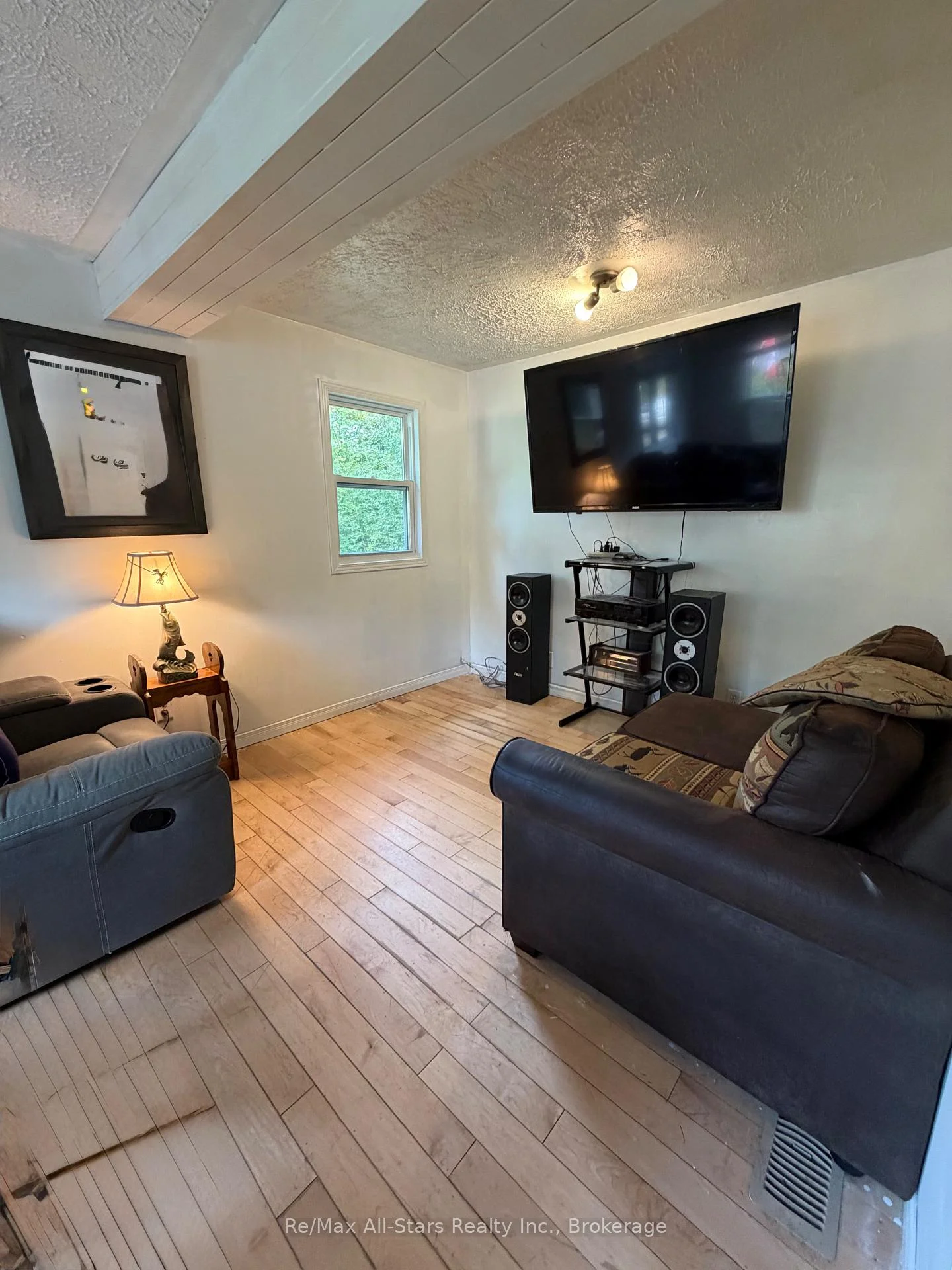Photo 8 of 2170 Buckslide Road, Algonquin Highlands, Stanhope — HOMEH