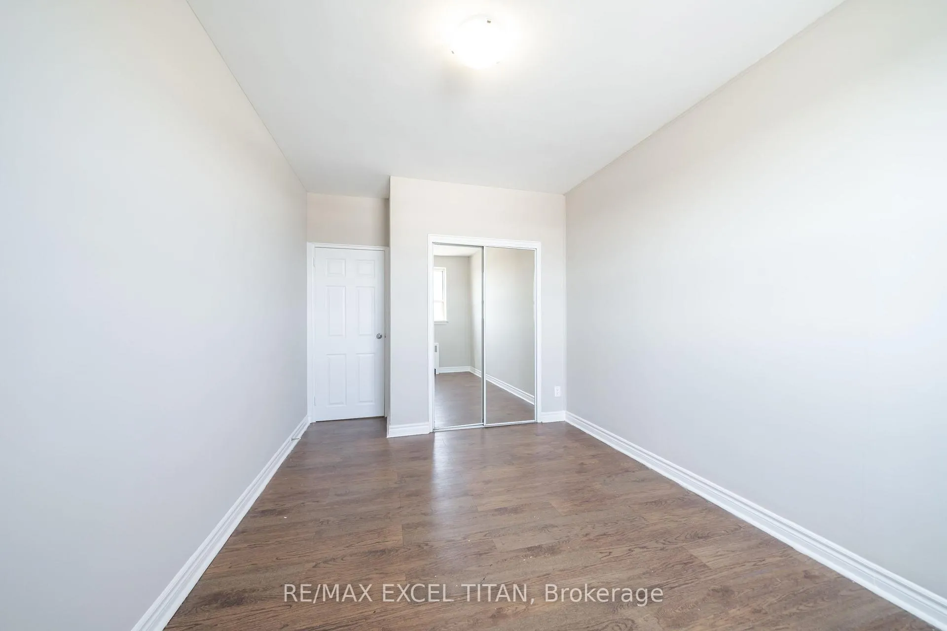 Photo 7 of Unit 738D, 468 Ottawa Street, Hamilton, Corktown — HOMEH