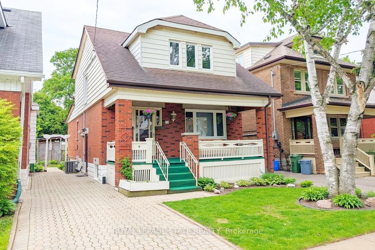 Photo 2 of 73 Barclay Street, Hamilton, Westdale — HOMEH