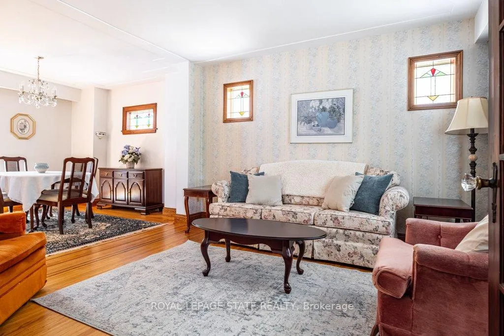Photo 7 of 73 Barclay Street, Hamilton, Westdale — HOMEH