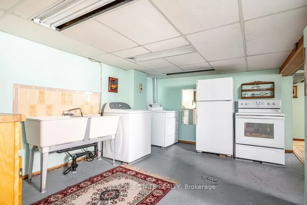 Photo 30 of 73 Barclay Street, Hamilton, Westdale — HOMEH