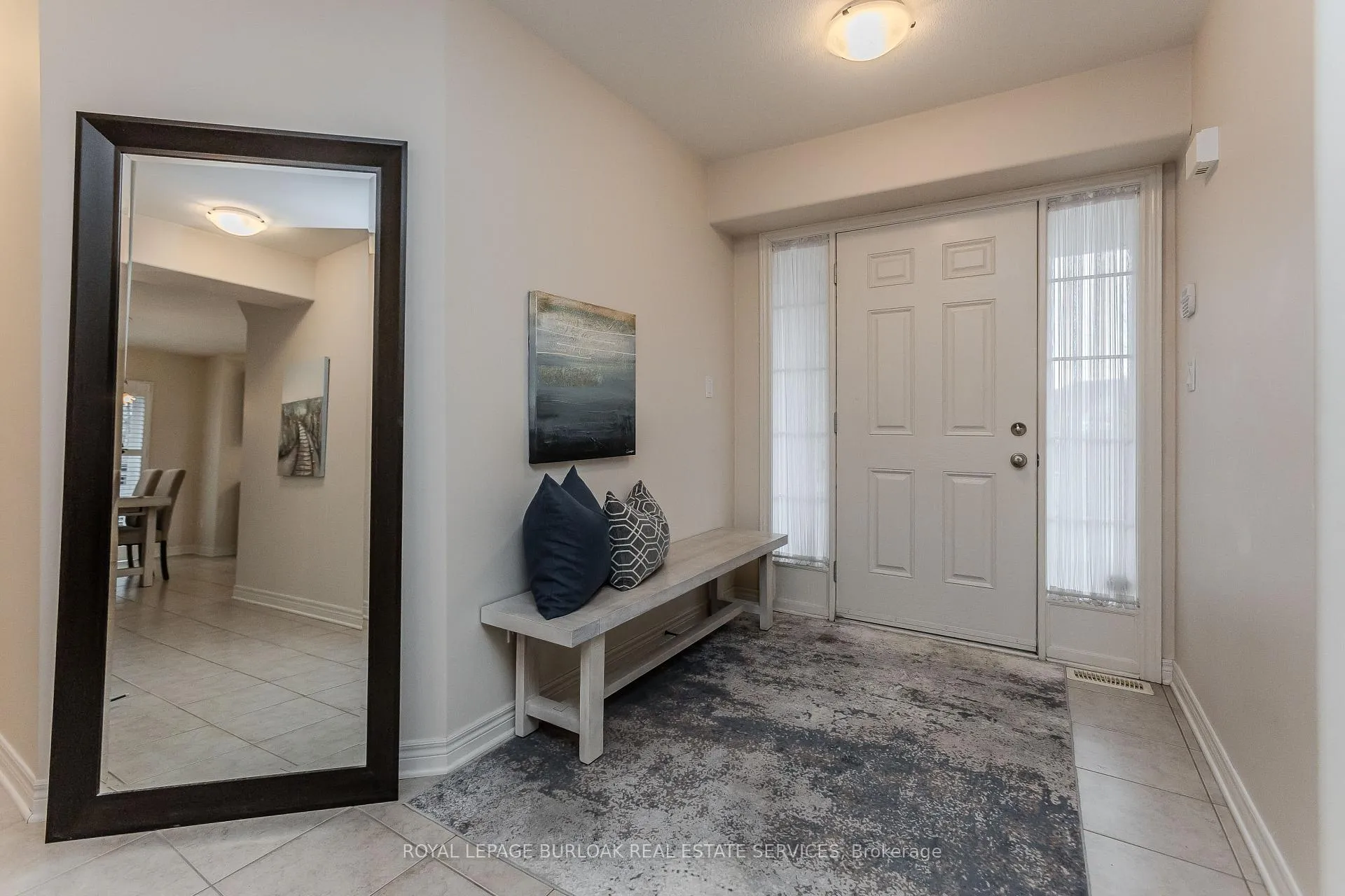 Photo 5 of 6863 St Michael Avenue, Niagara Falls, Forestview — HOMEH