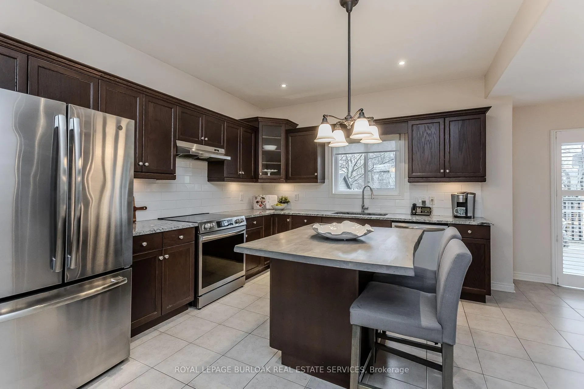 Photo 11 of 6863 St Michael Avenue, Niagara Falls, Forestview — HOMEH