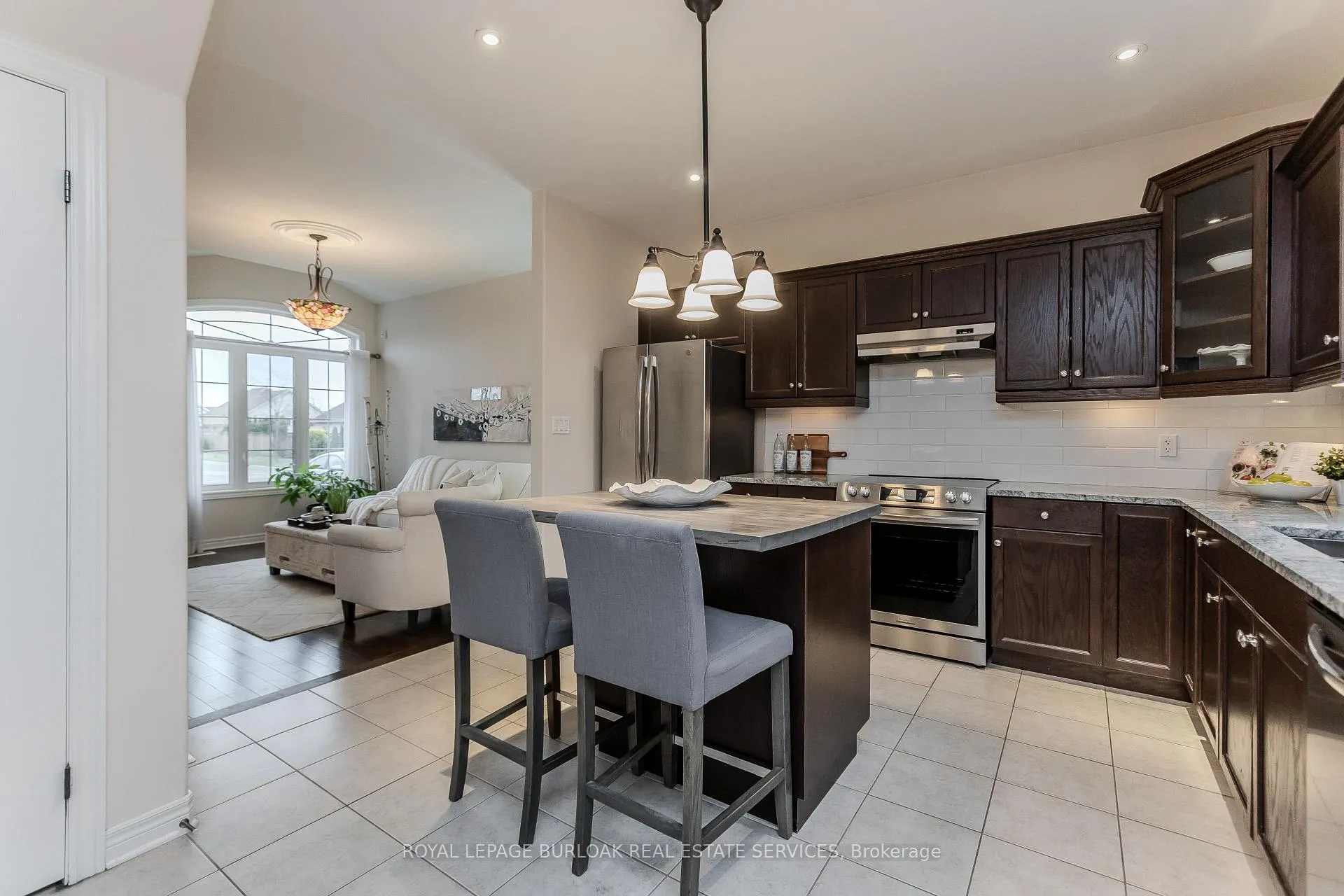 Photo 13 of 6863 St Michael Avenue, Niagara Falls, Forestview — HOMEH