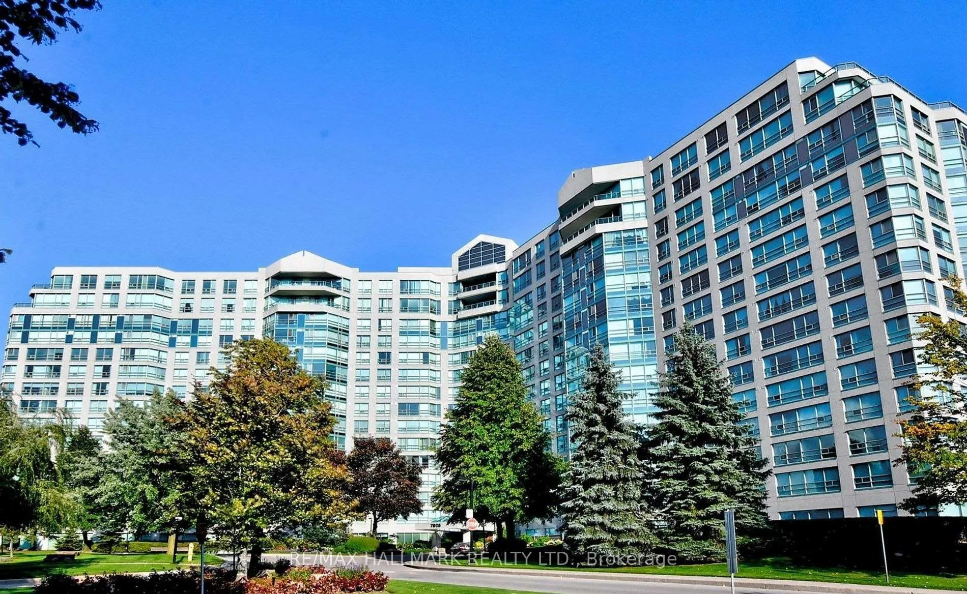 Photo 1 of Unit 1024, 7805 Bayview Avenue, Markham, Aileen-Willowbrook — HOMEH