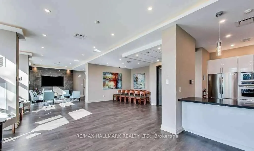 Photo 21 of Unit 1024, 7805 Bayview Avenue, Markham, Aileen-Willowbrook — HOMEH