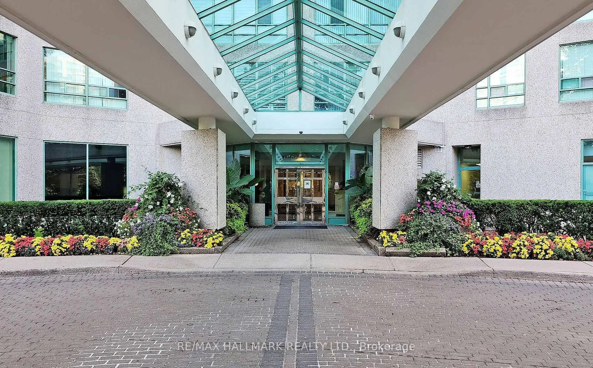 Photo 30 of Unit 1024, 7805 Bayview Avenue, Markham, Aileen-Willowbrook — HOMEH