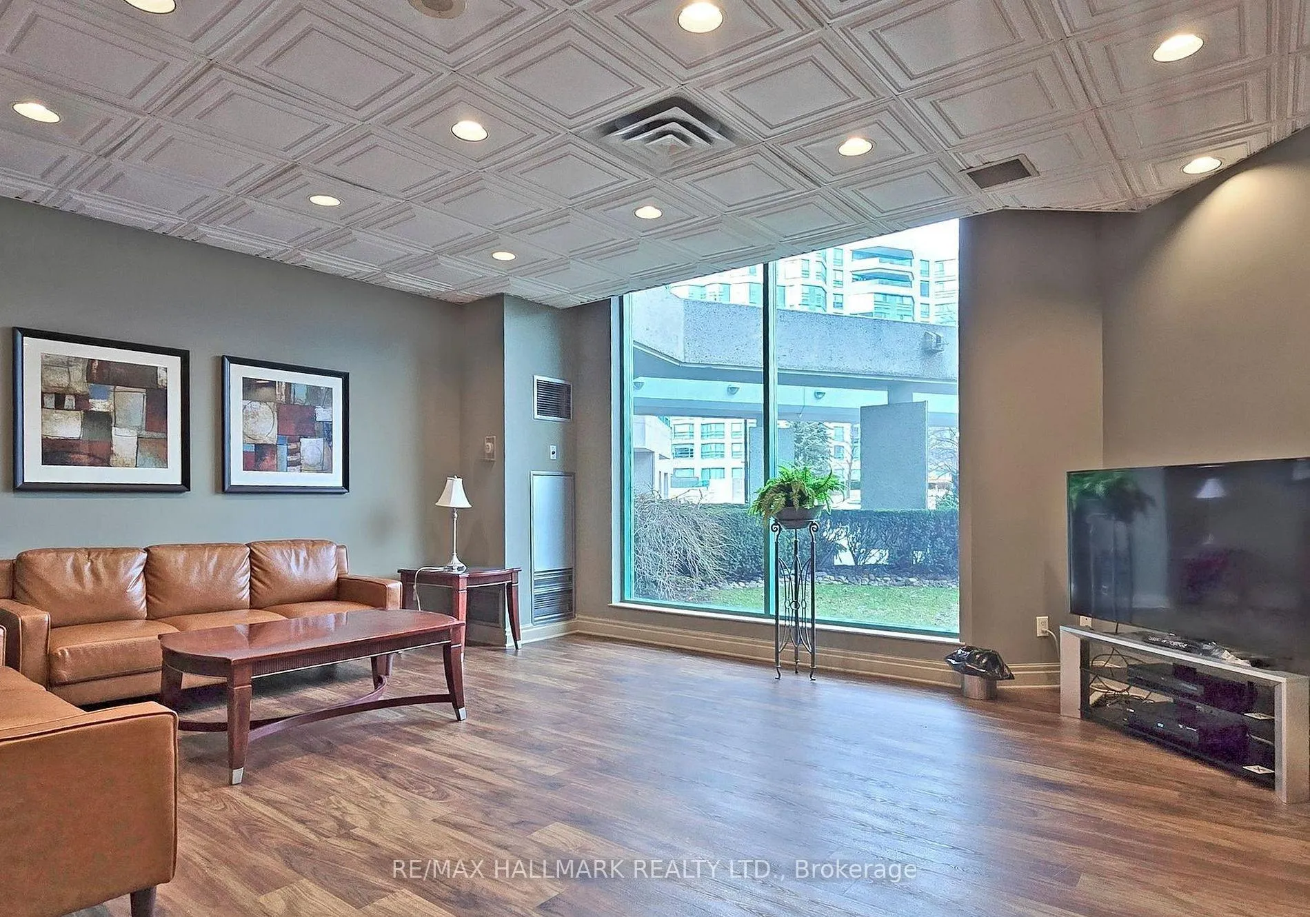 Photo 31 of Unit 1024, 7805 Bayview Avenue, Markham, Aileen-Willowbrook — HOMEH