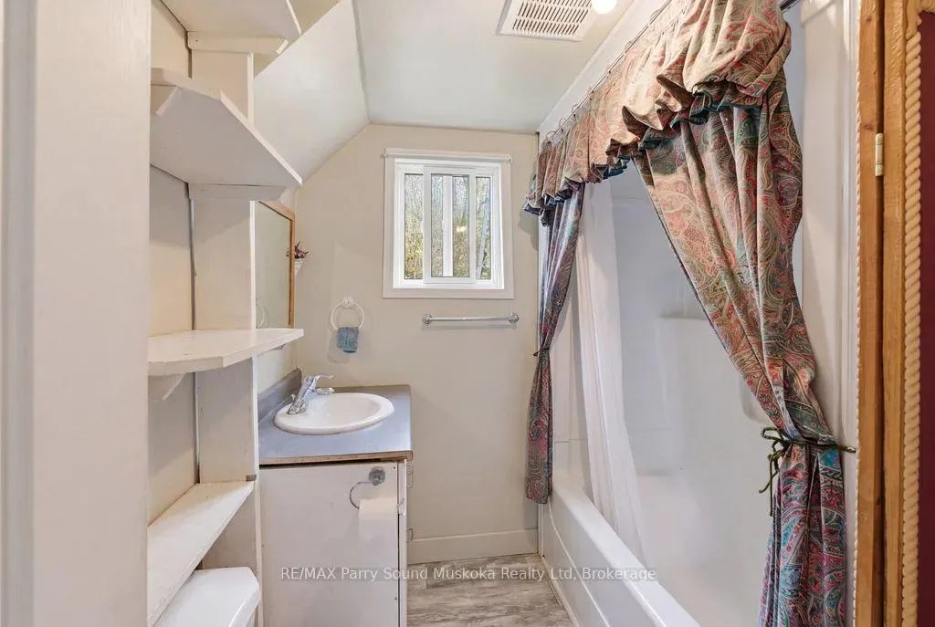 Photo 17 of 1 Butler Street, Whitestone, Dunchurch — HOMEH