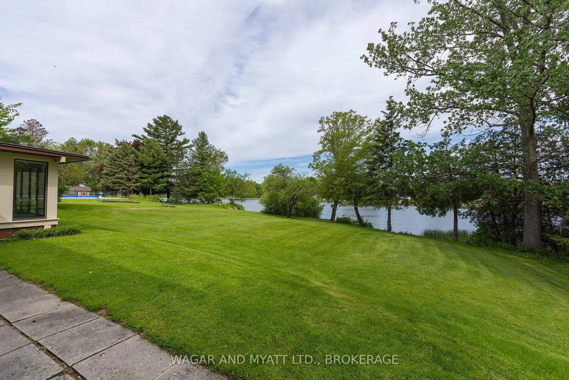 Photo 10 of 87 River Road, Greater Napanee — HOMEH