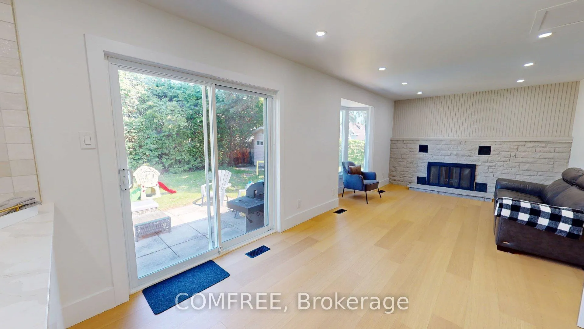 Photo 13 of 1357 Emerald Gate Avenue, Ottawa, Emerald Woods/Sawmill Creek — HOMEH