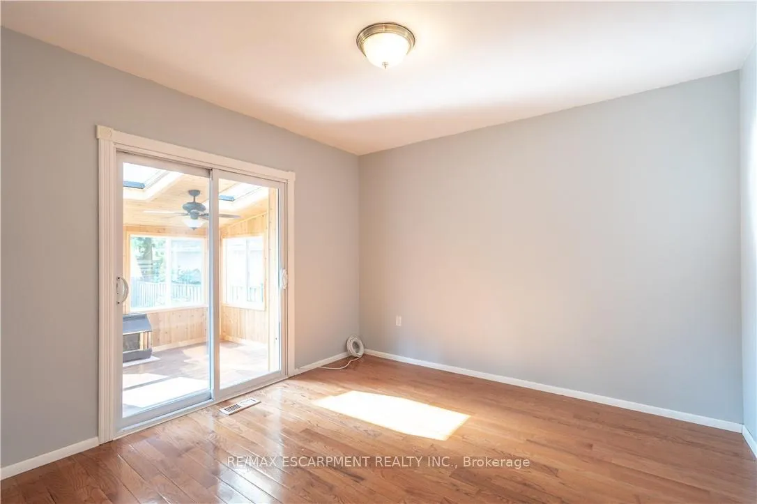 Photo 15 of Unit 1, 107 West 33rd Street, Hamilton, Westcliffe — HOMEH