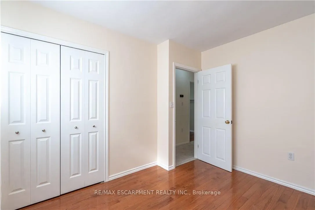 Photo 20 of Unit 1, 107 West 33rd Street, Hamilton, Westcliffe — HOMEH