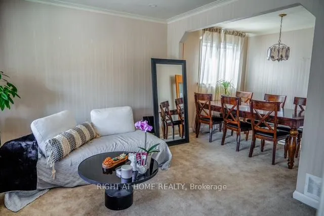 Photo 3 of 148 Glen Albert Drive, Toronto, O'Connor-Parkview — HOMEH