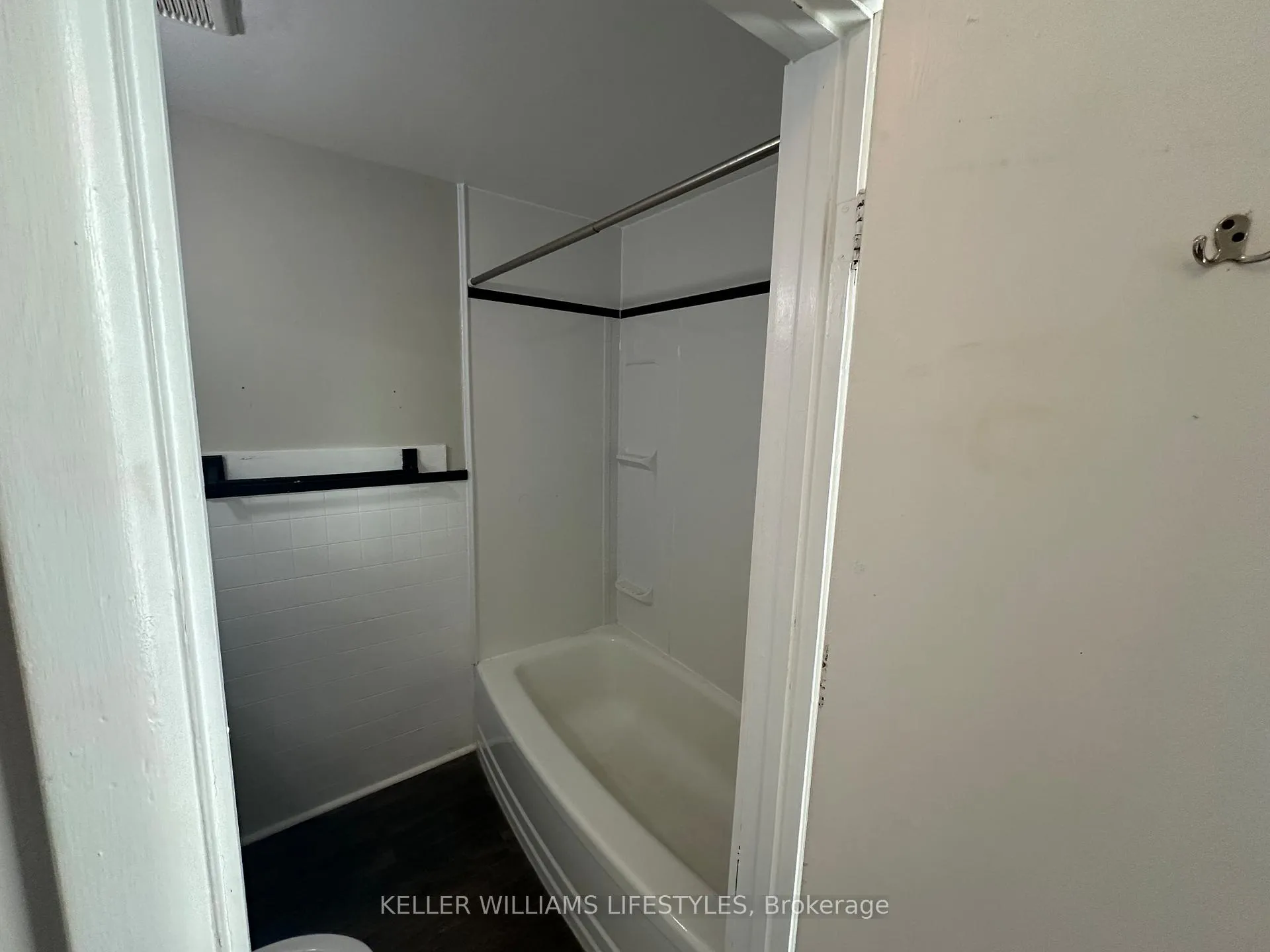Photo 7 of Unit 2, 89 Ontario Road, West Perth, Mitchell — HOMEH