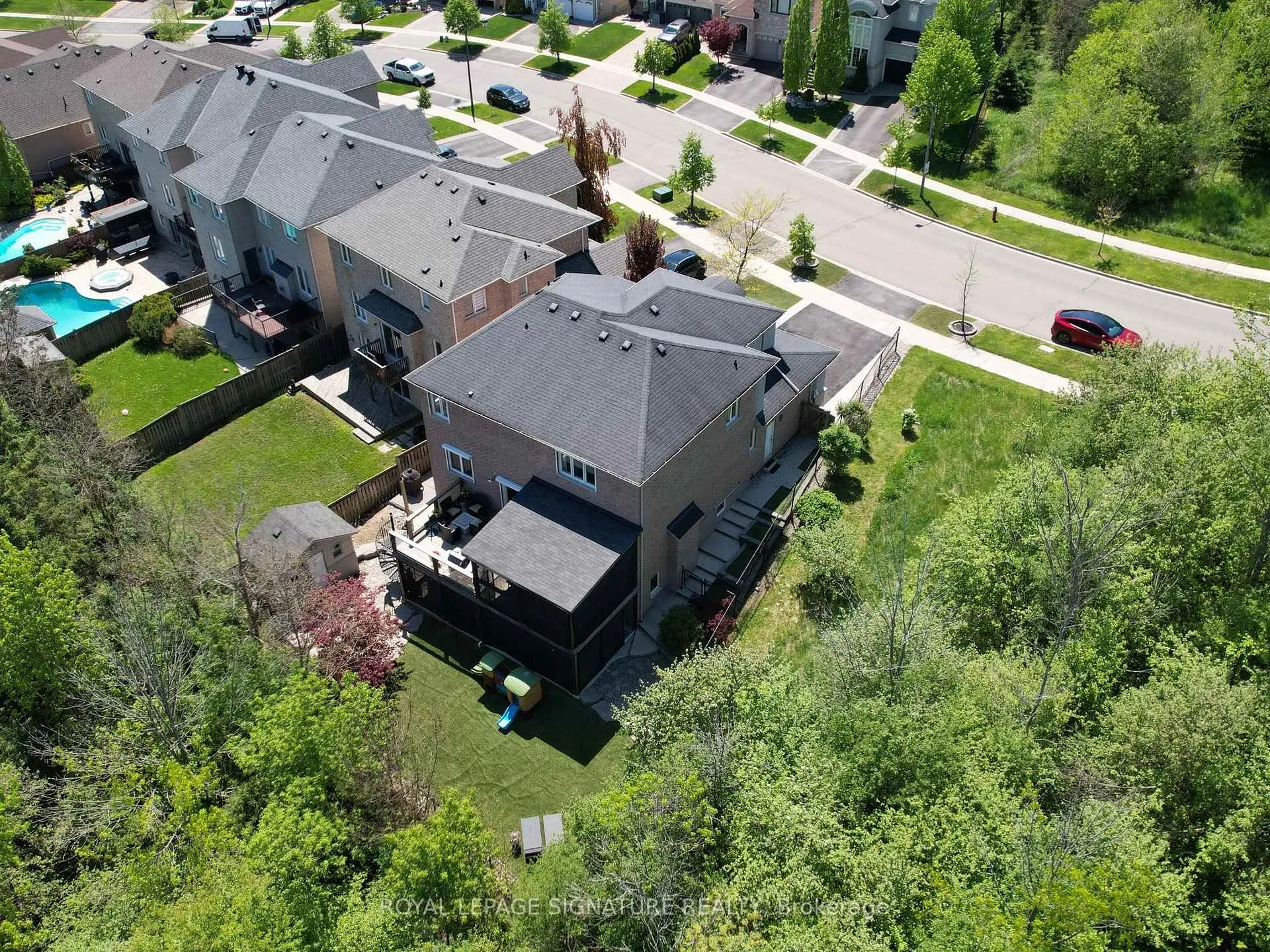 Photo 49 of 15 Evans Ridge, Caledon, Bolton North — HOMEH
