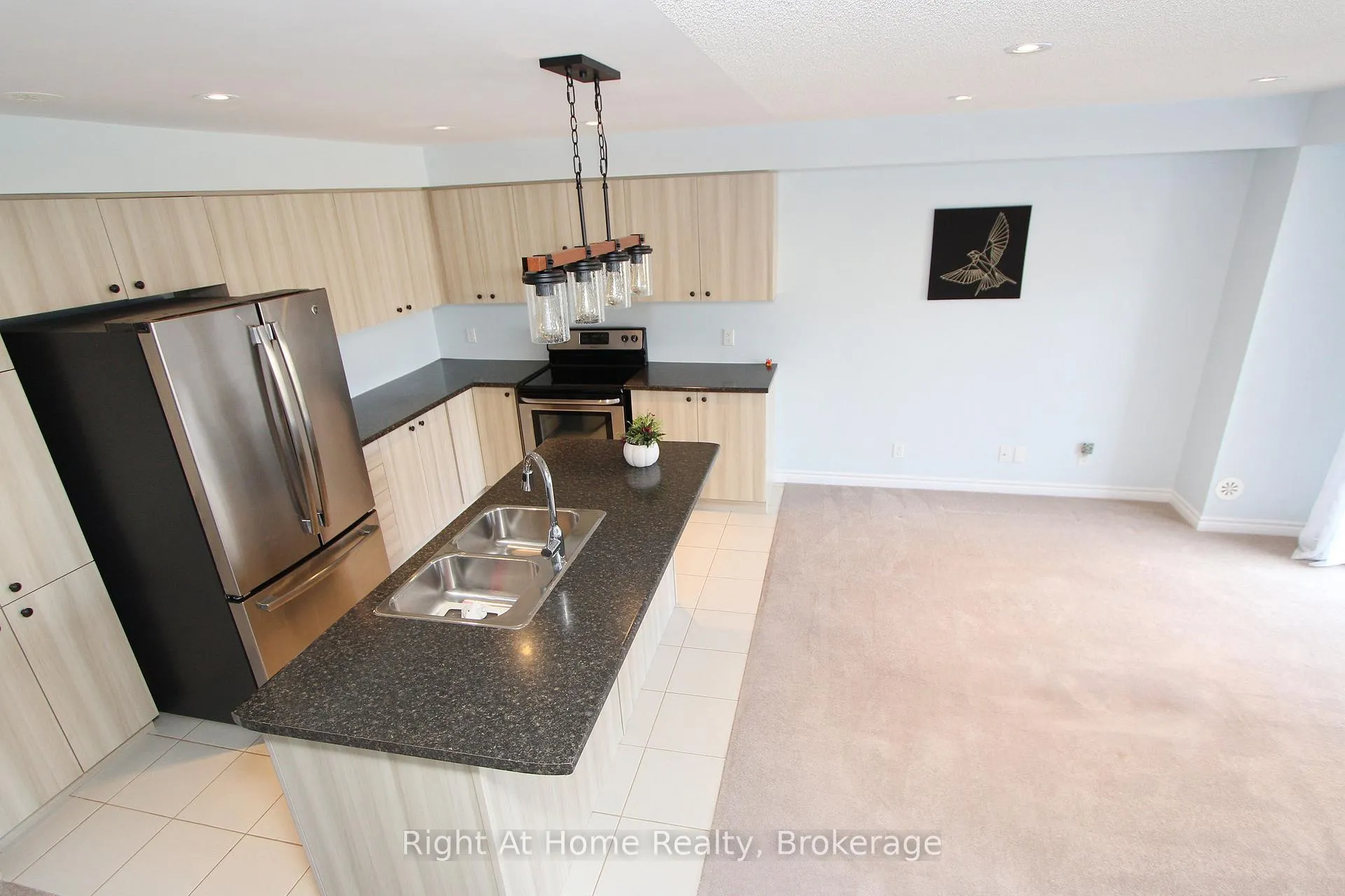 Photo 16 of 49 Far North Court, Oshawa, Windfields — HOMEH