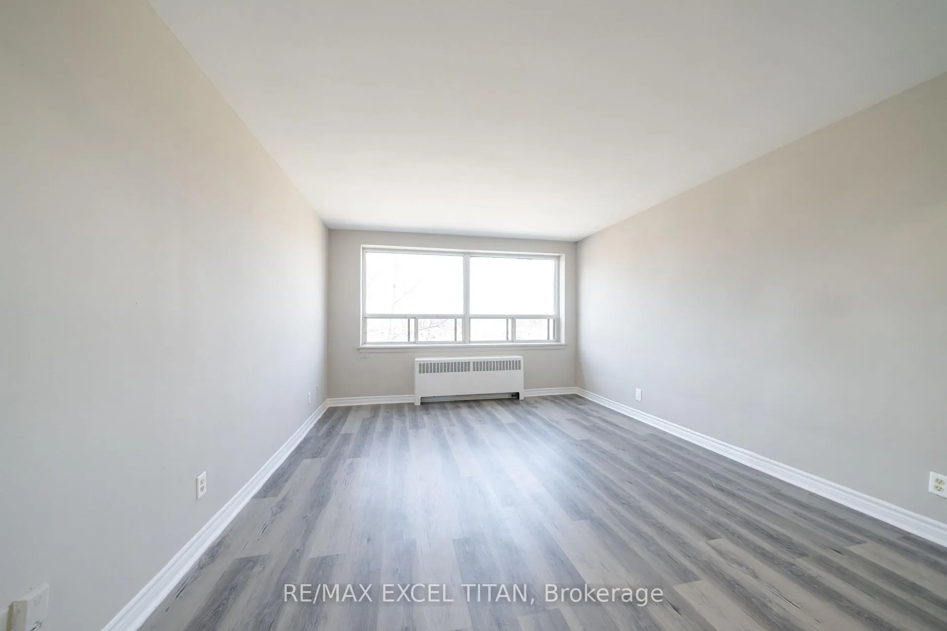 Photo 2 of Unit 347D, 468 Ottawa Street, Hamilton, Corktown — HOMEH