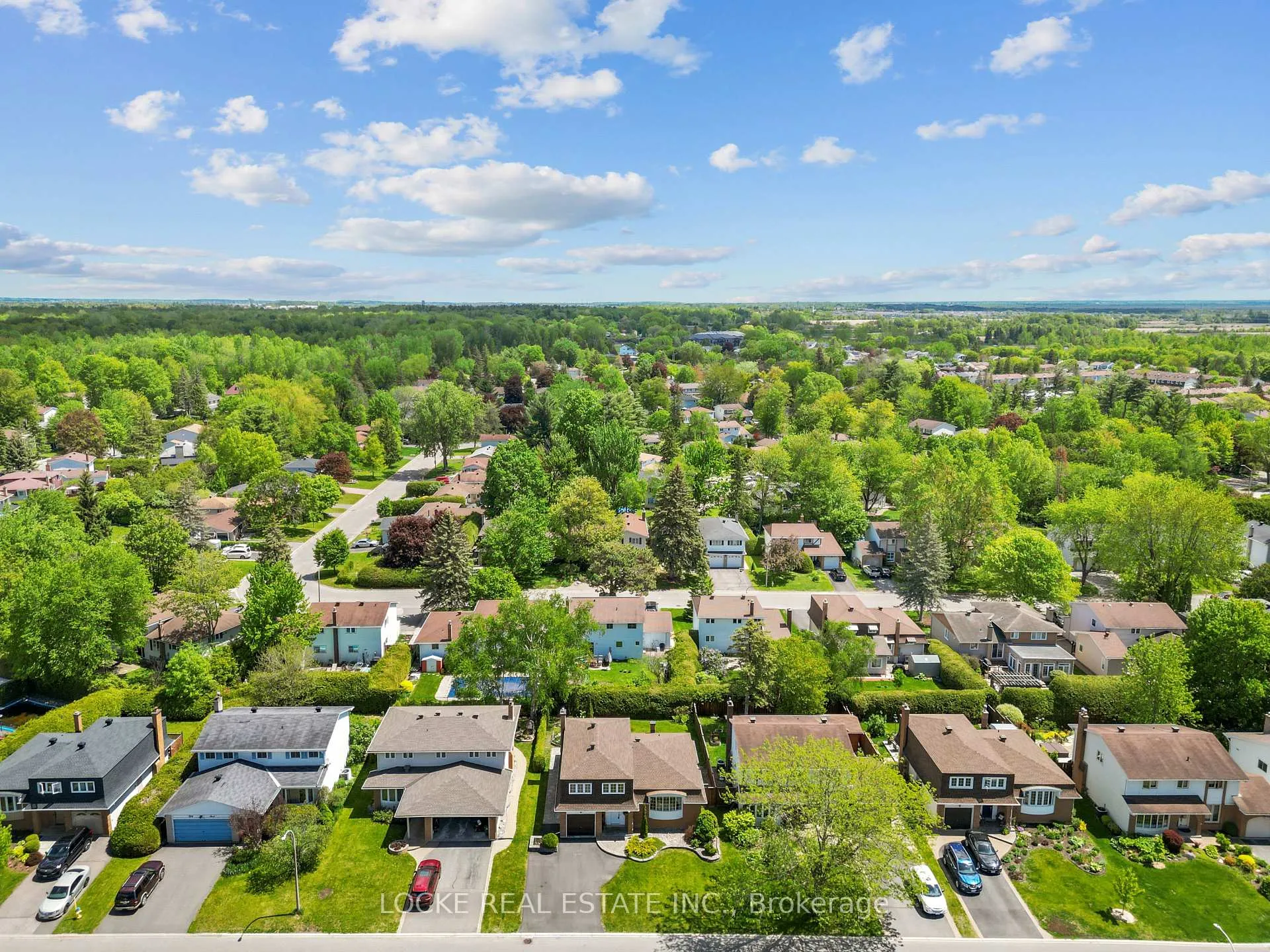 Photo 41 of 33 Eastpark Drive, Ottawa, Blackburn Hamlet — HOMEH
